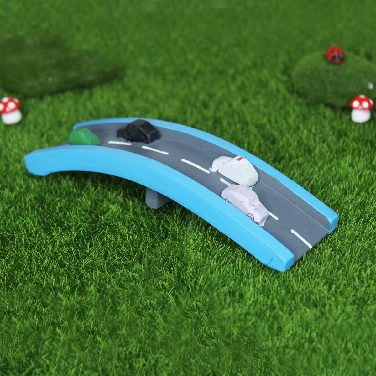 Miniature Big Road - Back Garden Nursery