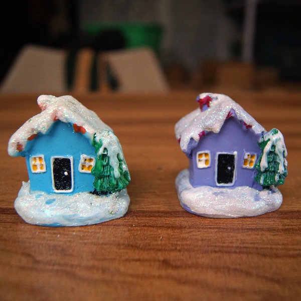 Snowy Hut Fairy Dollhouse Miniature 1Pc - Back Garden Nursery