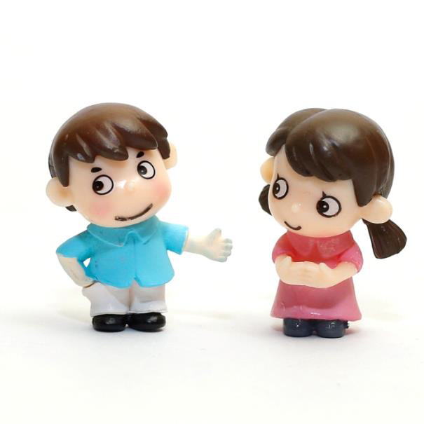 Shy Couple Miniature Garden Toy - Back Garden Nursery