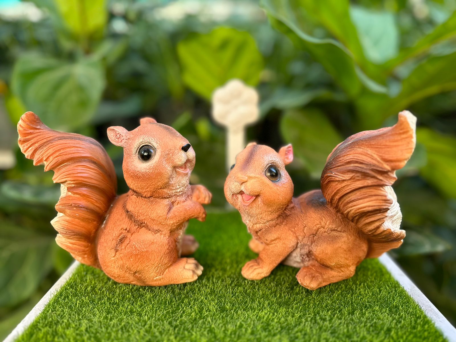 7" inch Resin Squirrel Showpiece Set of 2 for Home and Garden Decor