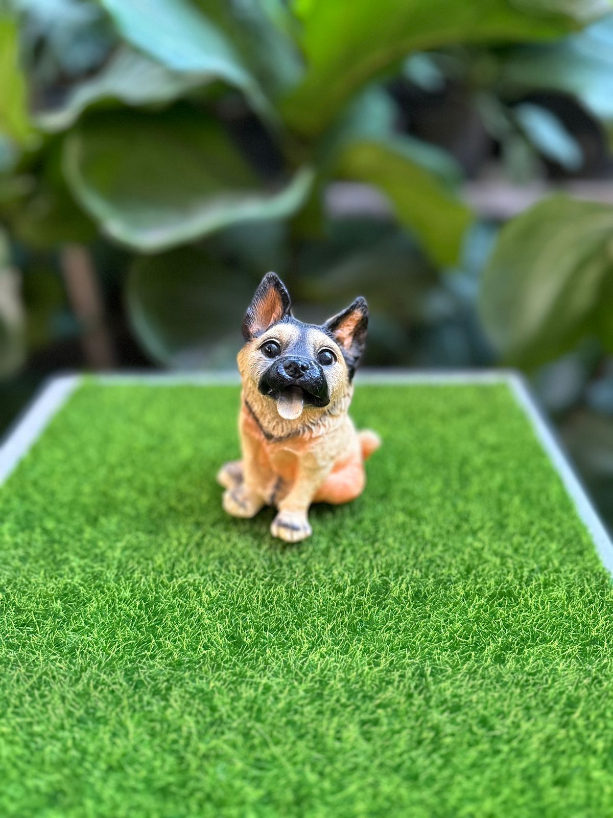 4.5" inch Resin Dog Showpiece for Home and Garden Decor