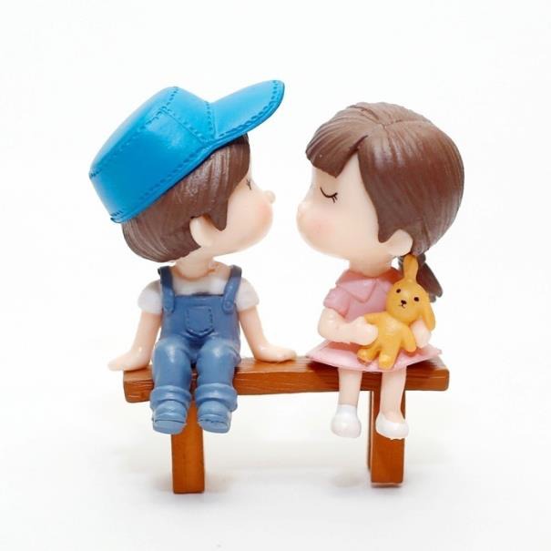 Beach Couple with Bench - Couple Miniature Decor Item - Back Garden Nursery