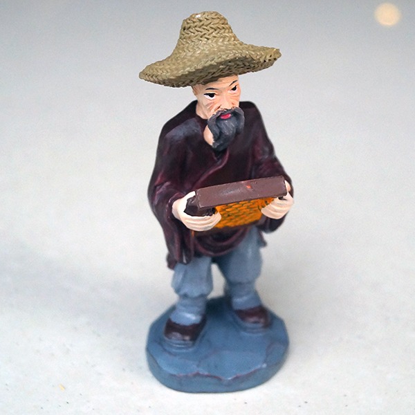 Miniature Standing Man Straw Hat Fairy Garden Toy - Back Garden Nursery