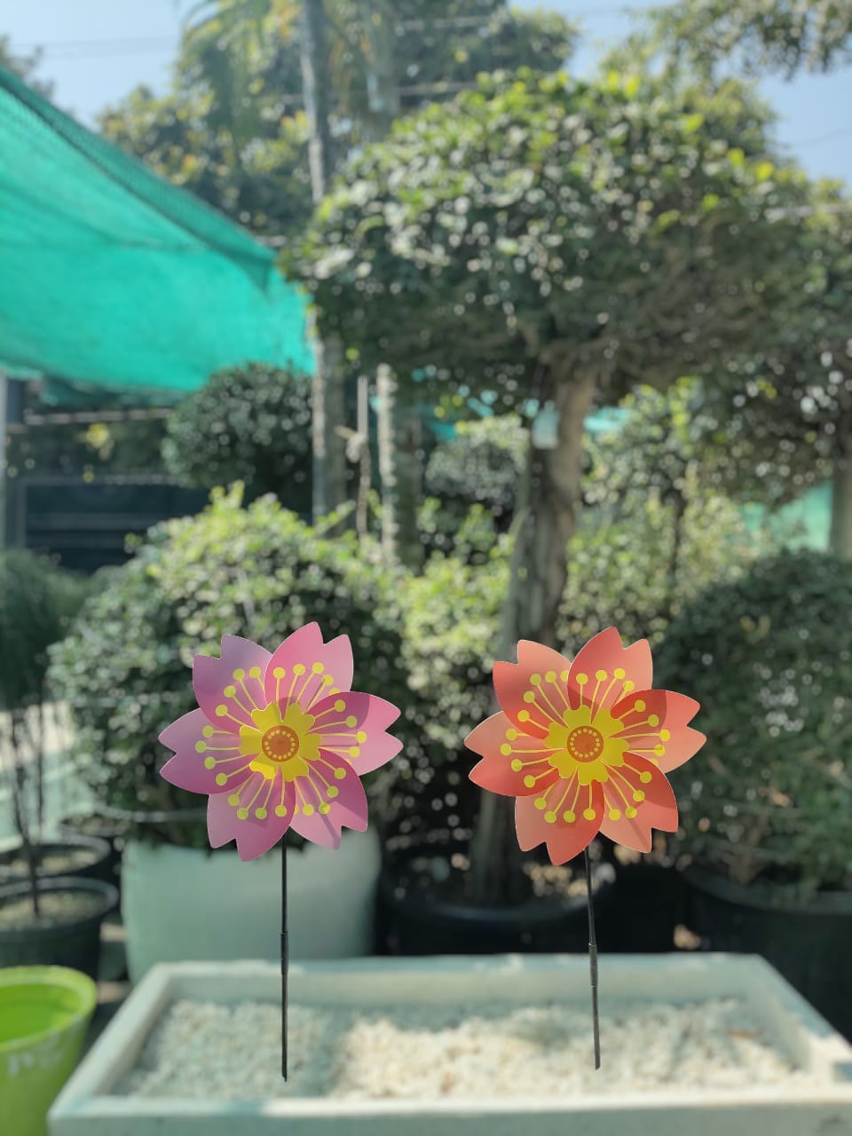 (Z) Toy Flower Windmills Outdoor Lawn Flower Yard Decoration /Back Garden Nursery