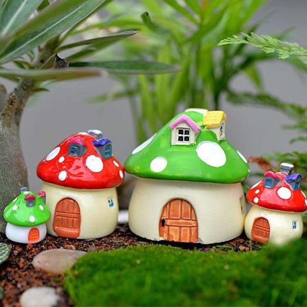 Mushroom House Fairy Toys Set of 4 - Back Garden Nursery