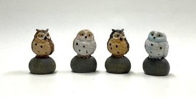 Owl on Stone Miniature - Back Garden Nursery
