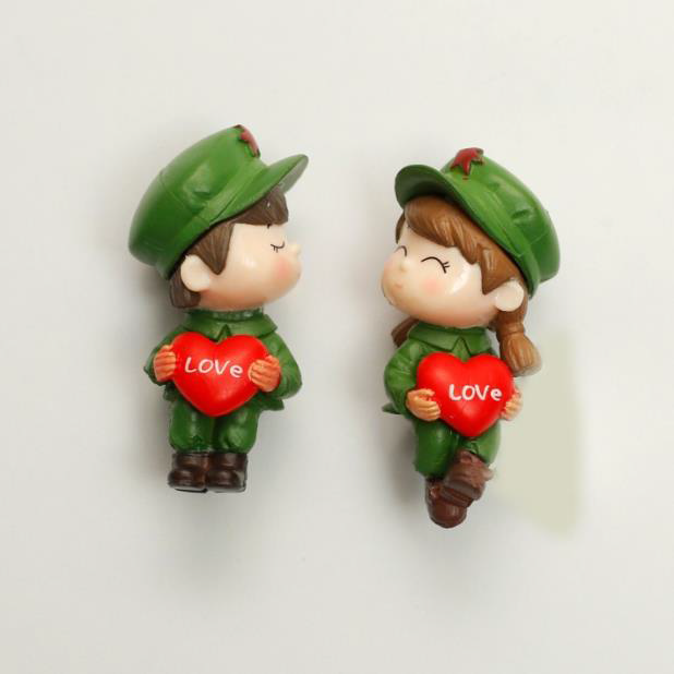 Army Couple Miniature- Garden Decor- back Garden Nursery