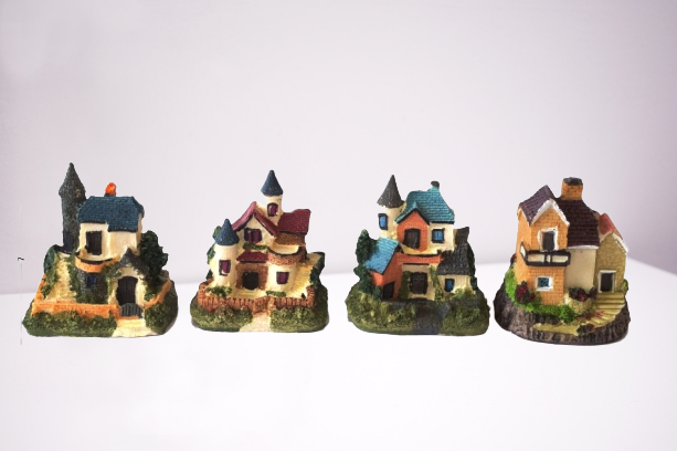 Castle House Big Fairy Garden Miniature 1 Pc - Back Garden Nursery